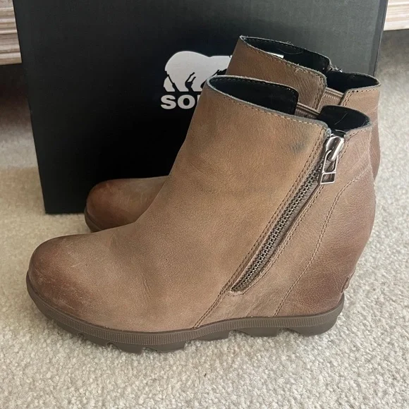 Sorel Women's Brown Ankle Booties - Picture 3 of 7